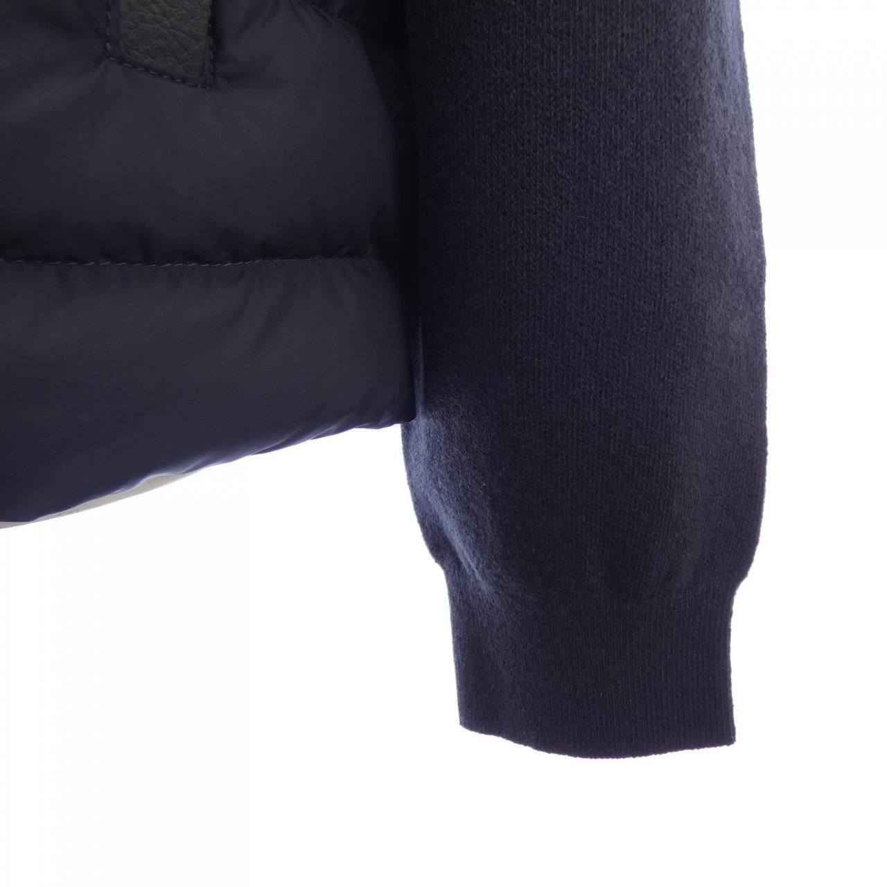 モンクレール MONCLER 20919B00033 ダウンジャケット