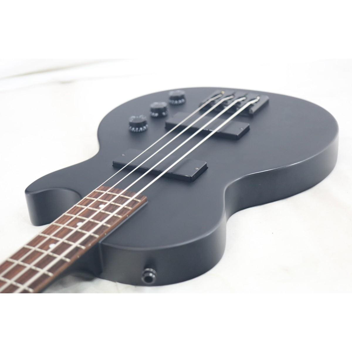 ＥＰＩＰＨＯＮＥ　　ＬＥＳ　ＰＡＵＬ　ＳＰＥＣＩＡＬ　ＢＡＳＳ