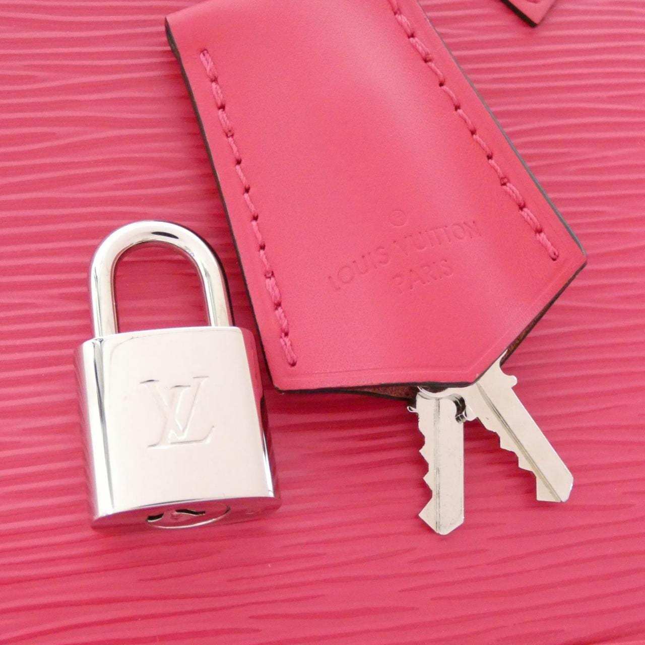 ルイヴィトン エピ アルマBB M57341 バッグ