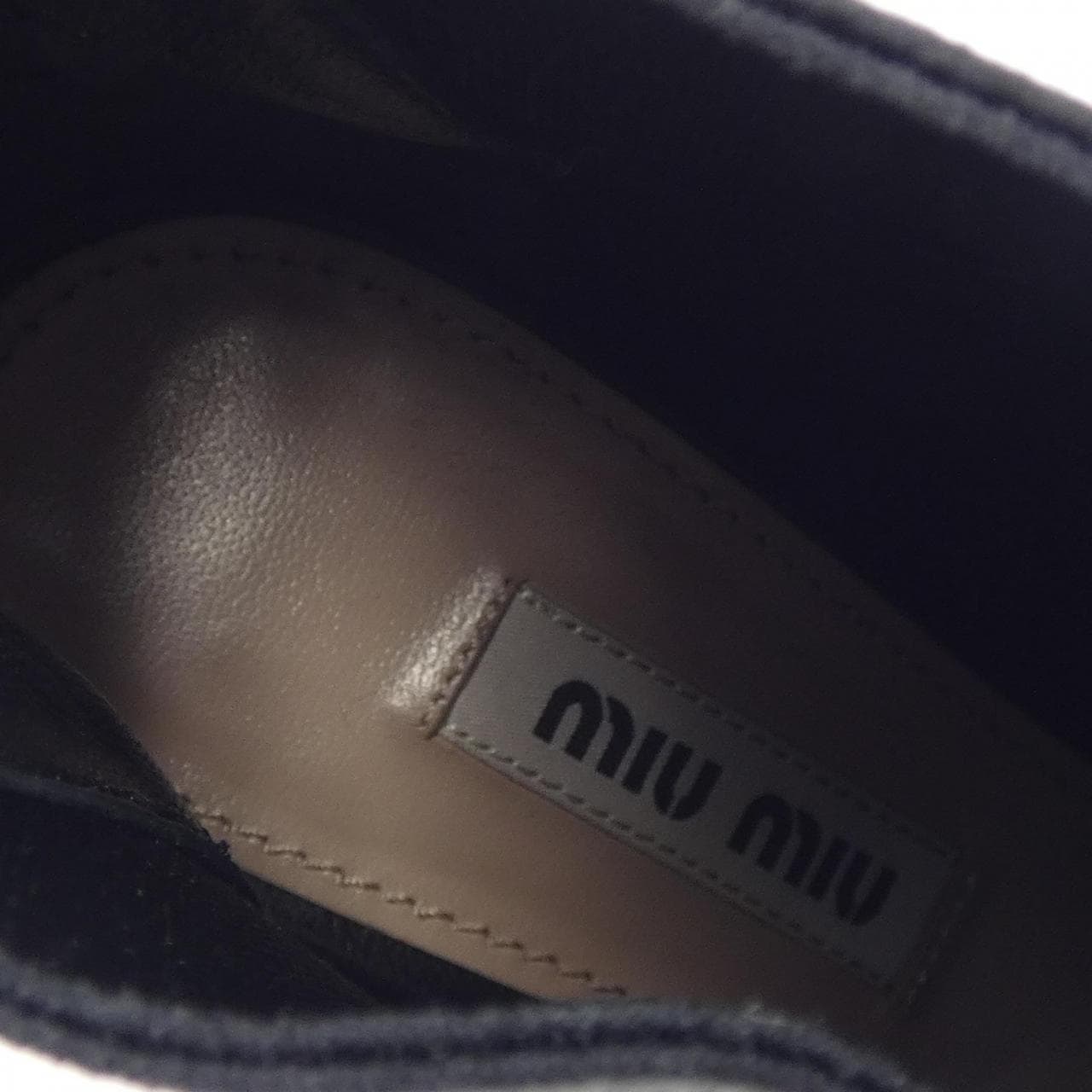 ミュウミュウ MIU MIU ブーツ