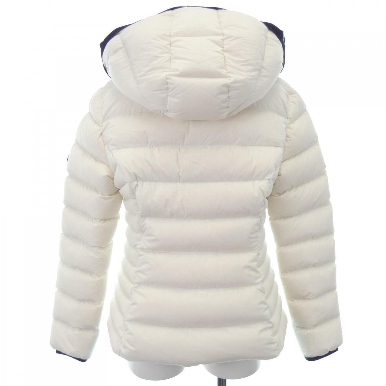 モンクレール MONCLER ダウンジャケット