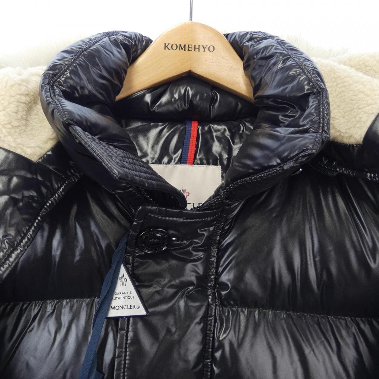 モンクレール MONCLER ダウンジャケット