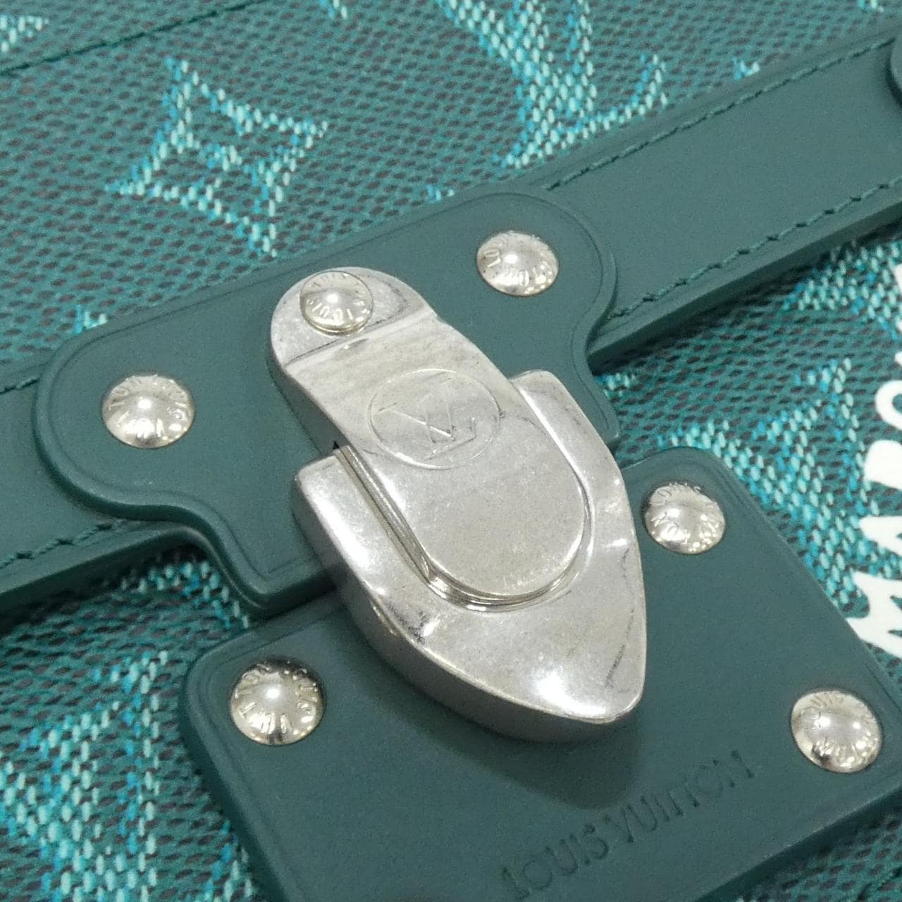 ルイヴィトン モノグラム ヘリテージ ソウル トランク M12686 ショルダーバッグ