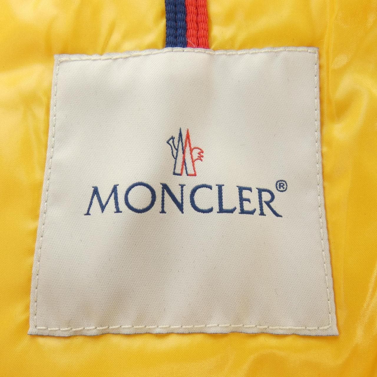 モンクレール MONCLER ダウンジャケット