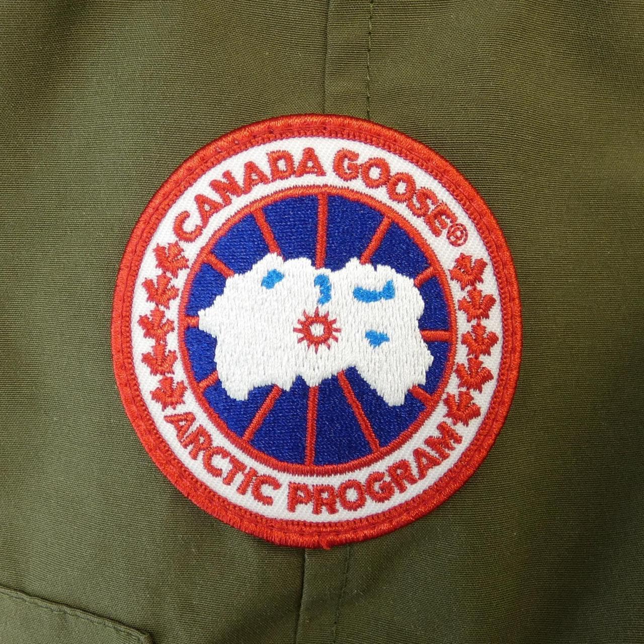 カナダグース CANADA GOOSE ダウンジャケット