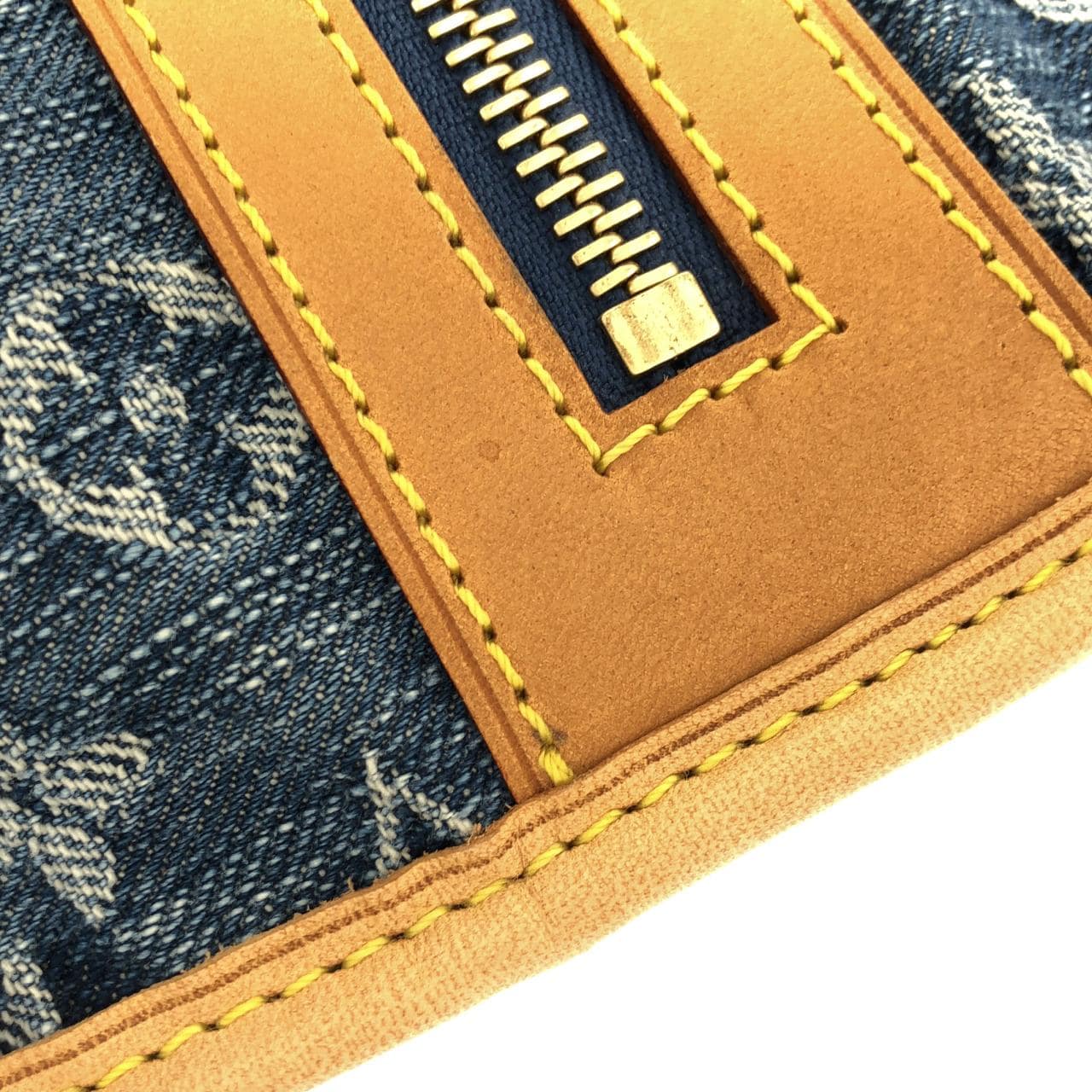 【ヴィンテージ】ルイヴィトン LVリミックス(モノグラム デニム) フラット ショッパー M95018 バッグ