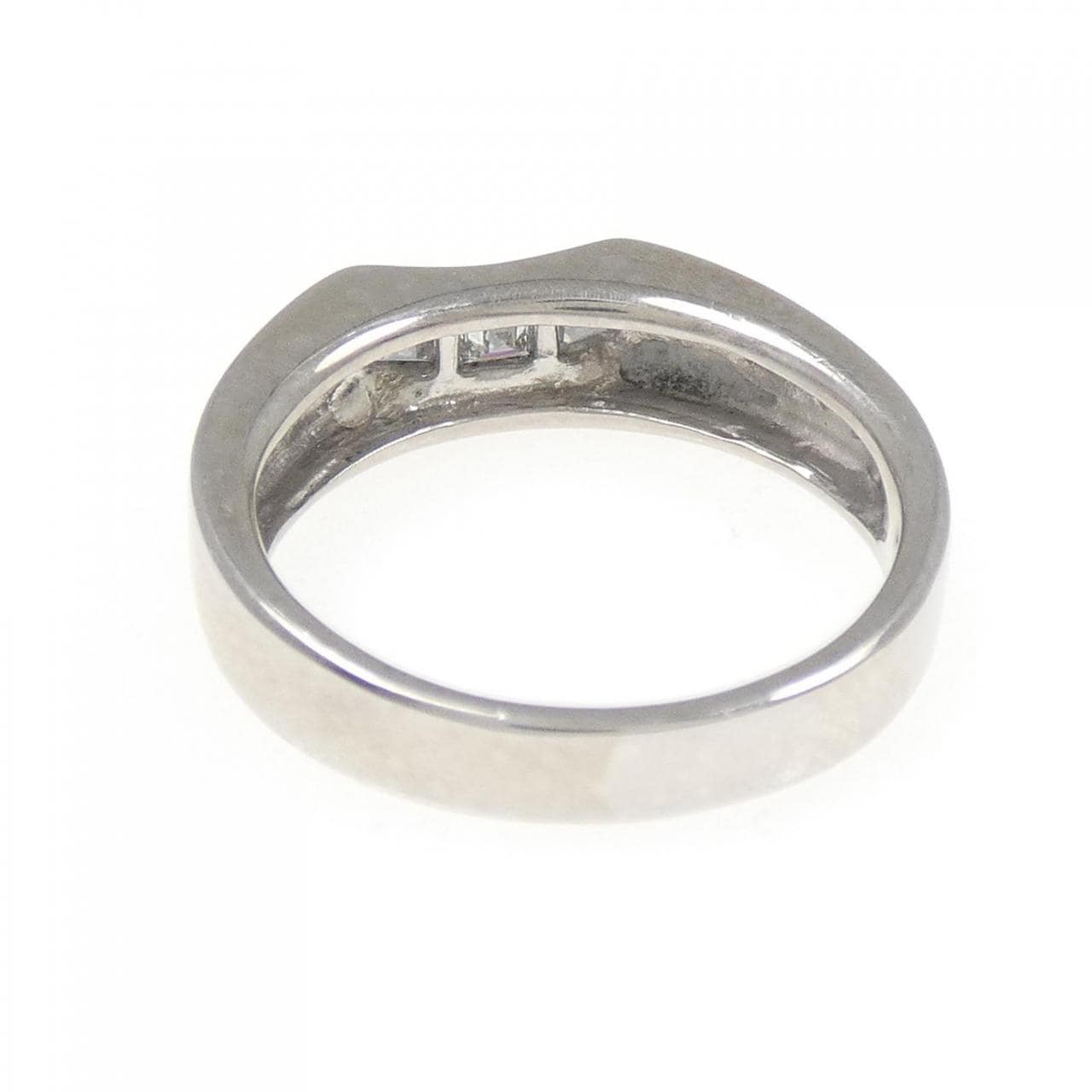 PT900 ダイヤモンド リング 0.298CT