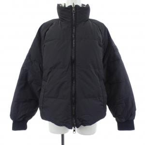 バーバリー BURBERRY 8122727 ダウンジャケット