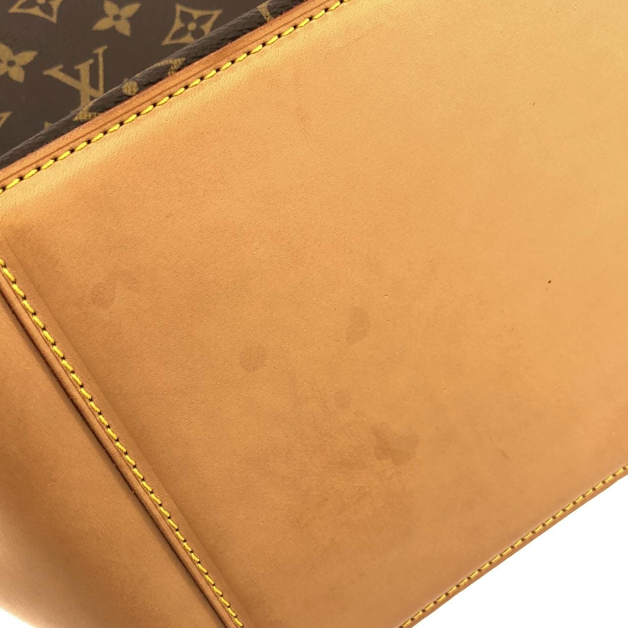 ルイヴィトン モノグラム カバ メゾ M51151 バッグ