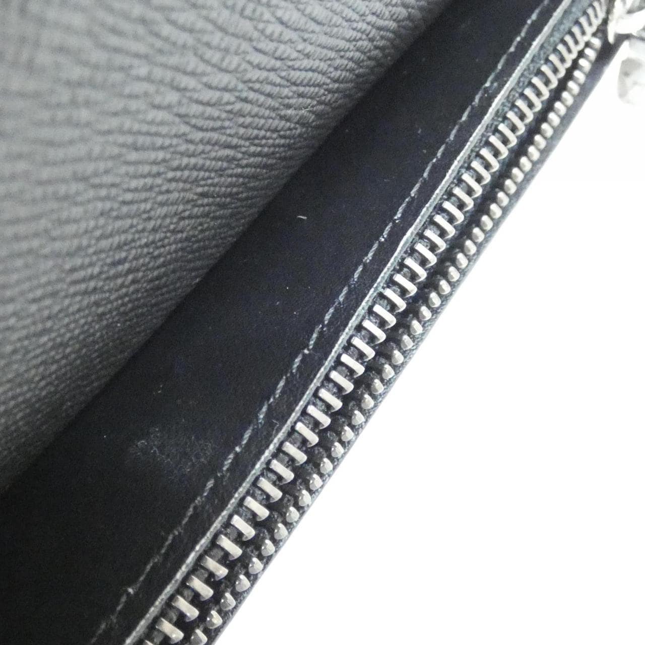 ルイヴィトン モノグラム エクリプス ポルトフォイユ ブラザ M61697 財布