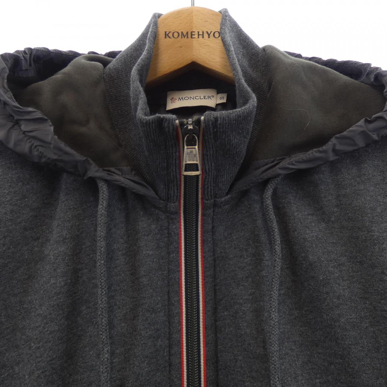 モンクレール MONCLER 20918403300 ブルゾン