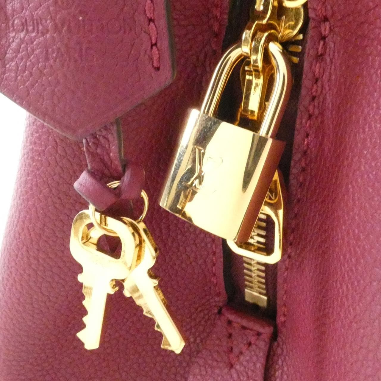 LOUIS VUITTON Monogram Empreinte Montaigne 中号包 M43258