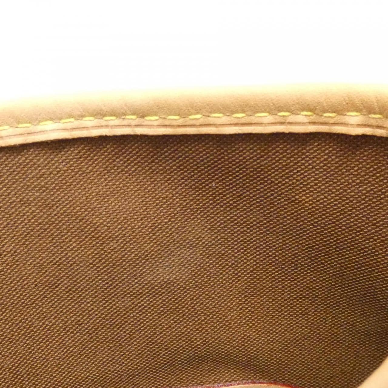 ルイヴィトン モノグラム バティニョール オリゾンタル M51154 バッグ