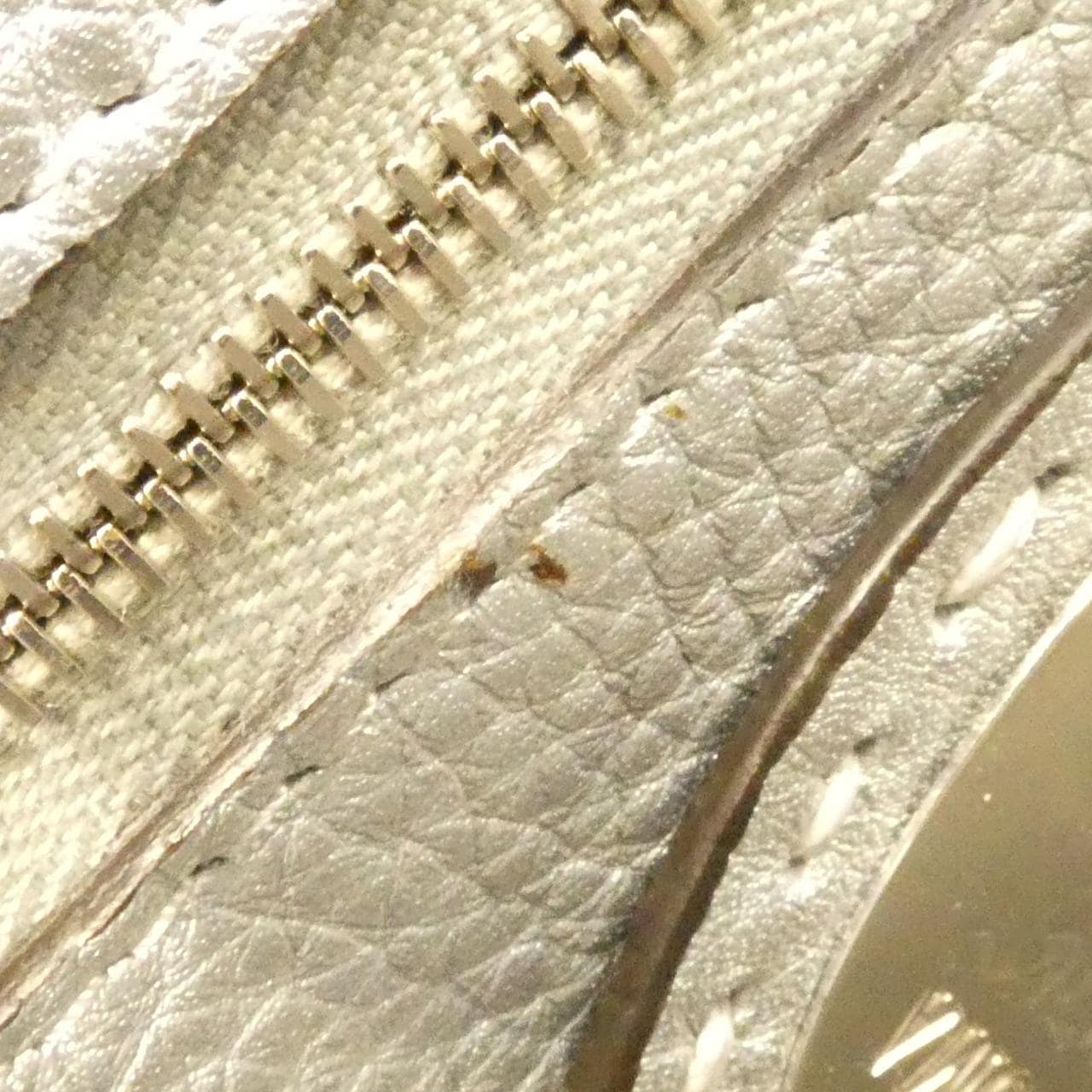 フェンディ セレリア ピーカブー ミニ 8BN244 5QG バッグ