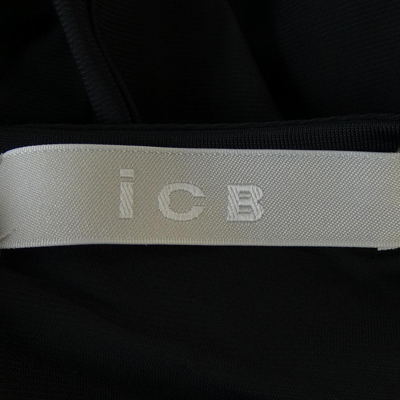 アイシービー ICB トップス