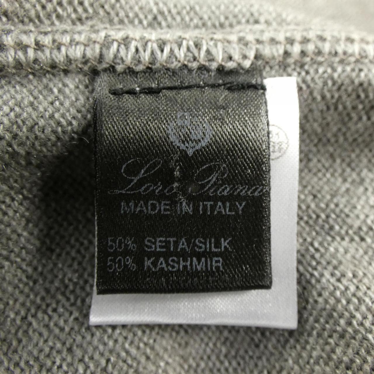 ロロピアーナ Loro Piana FAD2354 ニット