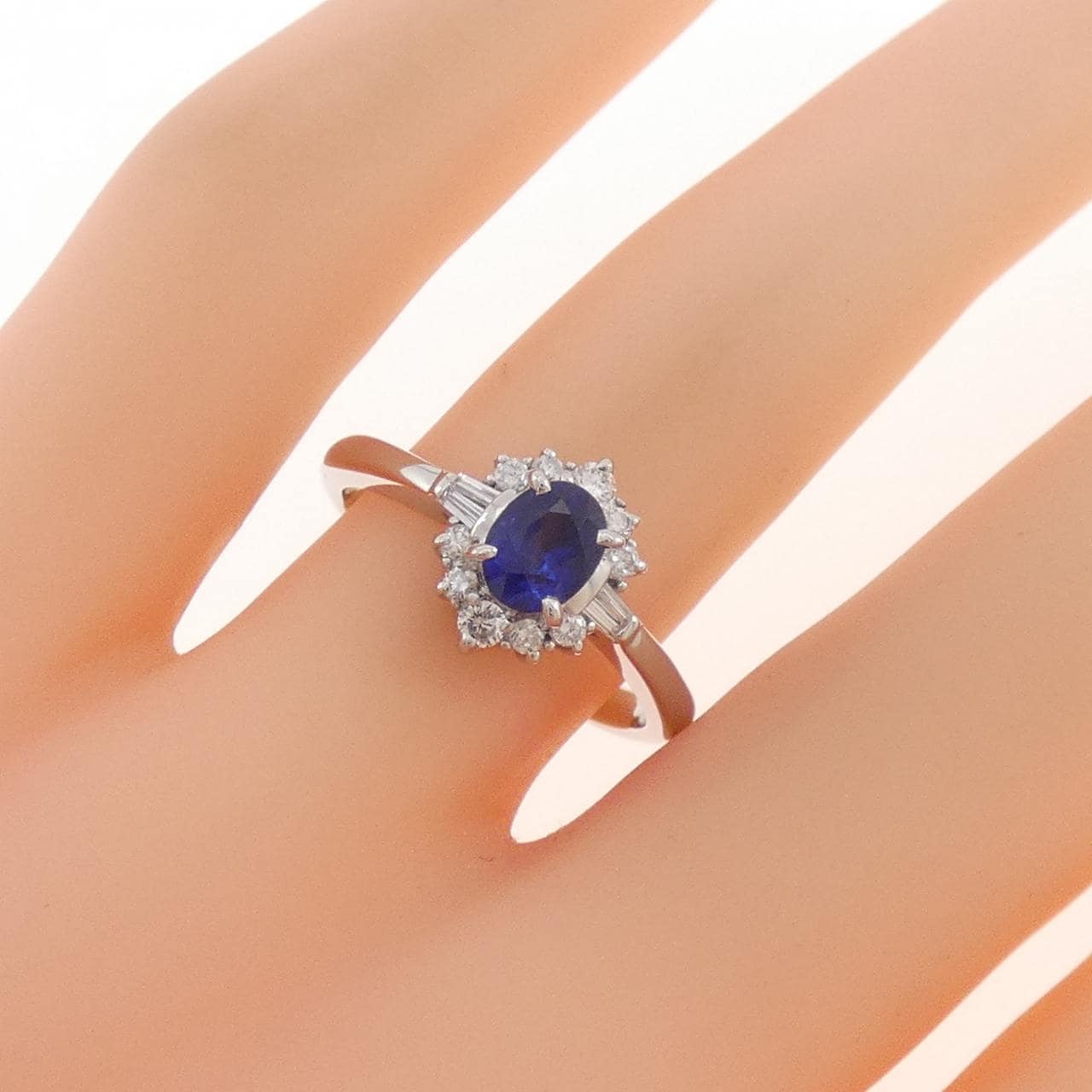 PT900 サファイヤ リング 0.67CT