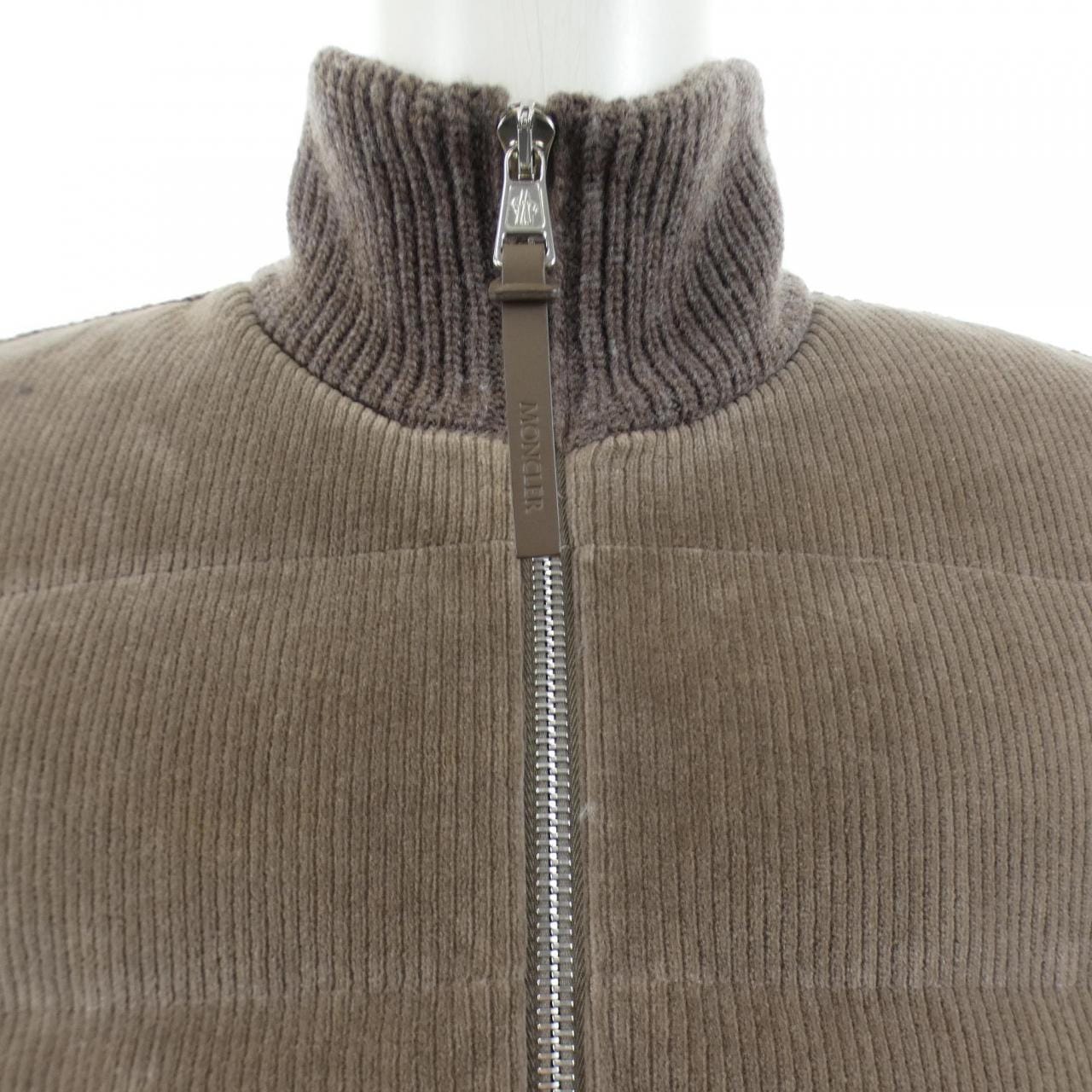 モンクレール MONCLER 20919B00012 ダウンジャケット