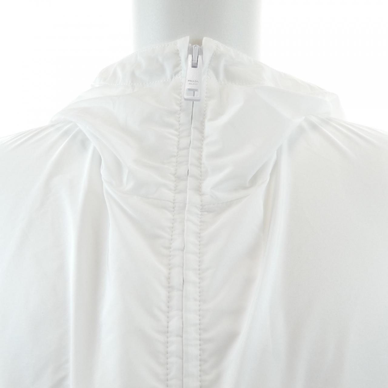 プラダ PRADA トライアングルロゴ SGC835 SOOO 1WQ9 ブルゾン