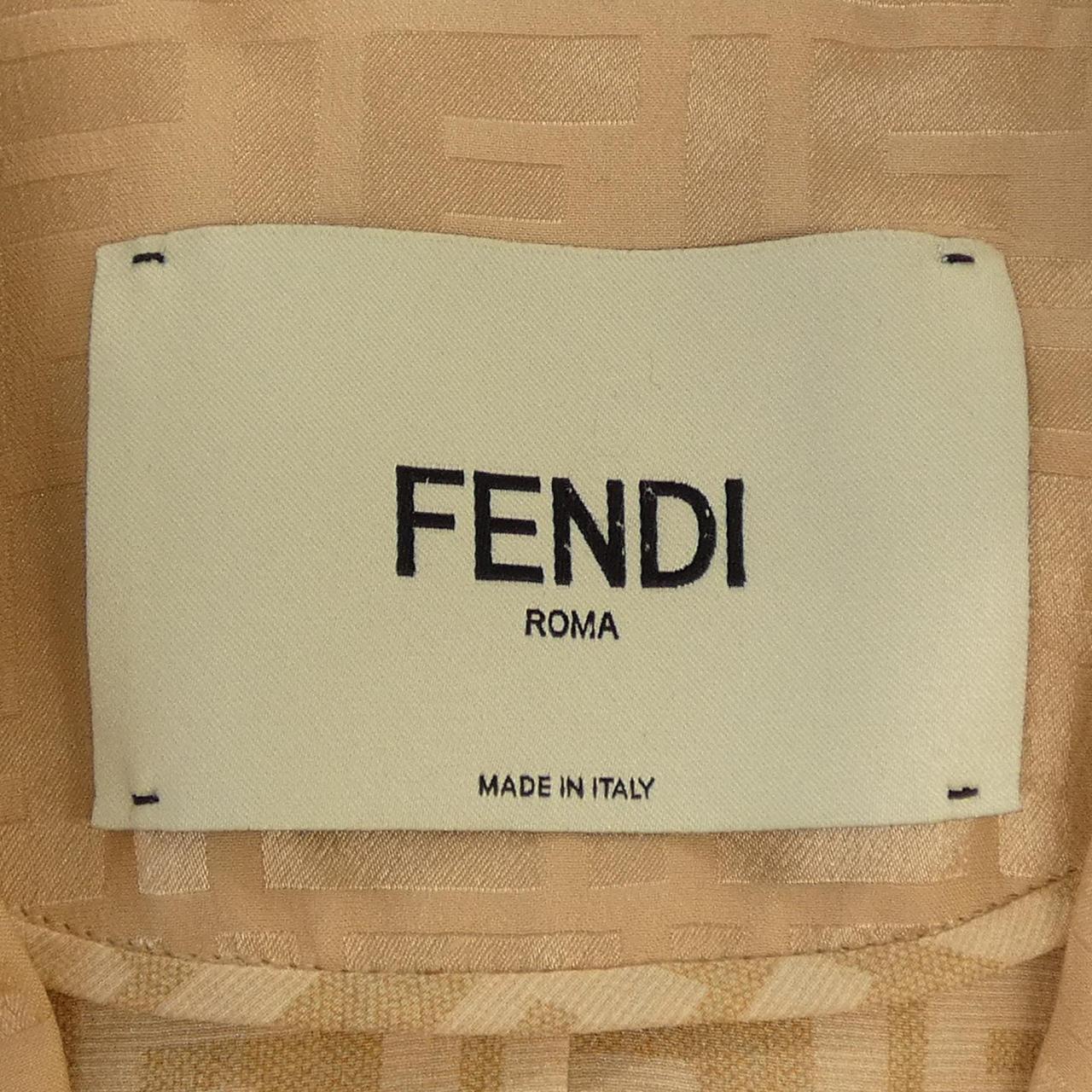 フェンディ FENDI FJ7432　AJ0Z ジャケット