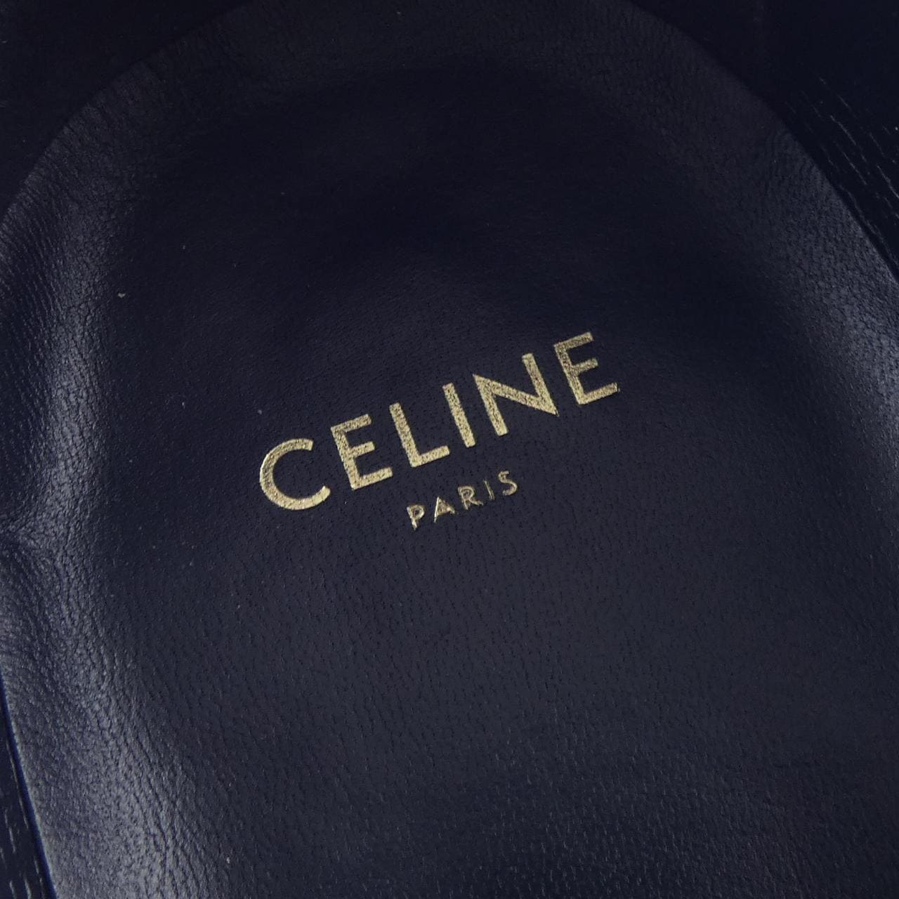 セリーヌ CELINE トリオンフチェーン付CELINEマーガレットローファー 344893602C シューズ