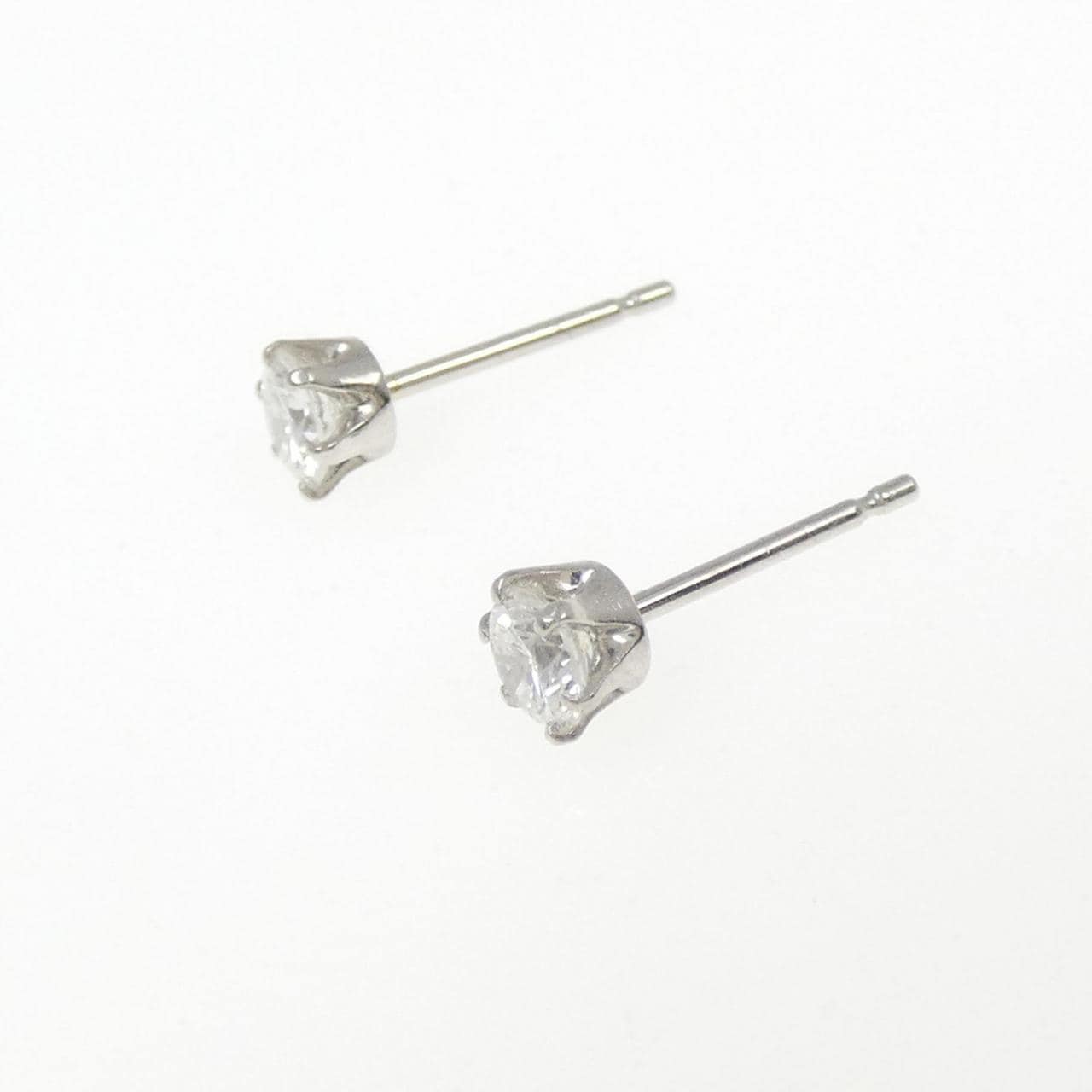 PT900 ダイヤモンド ピアス 0.44CT