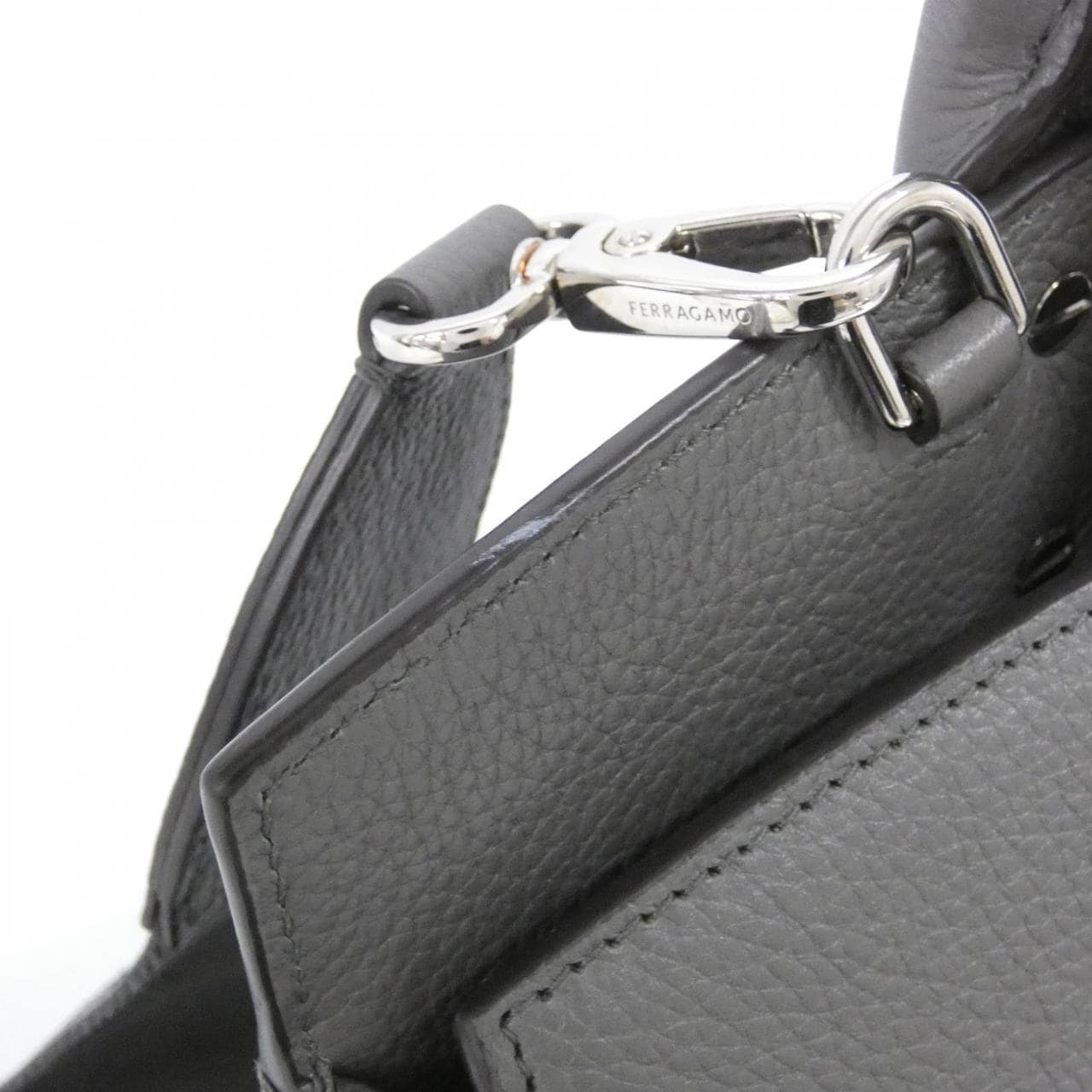 サルヴァトーレフェラガモ THE STUDIO 21 4493 バッグ