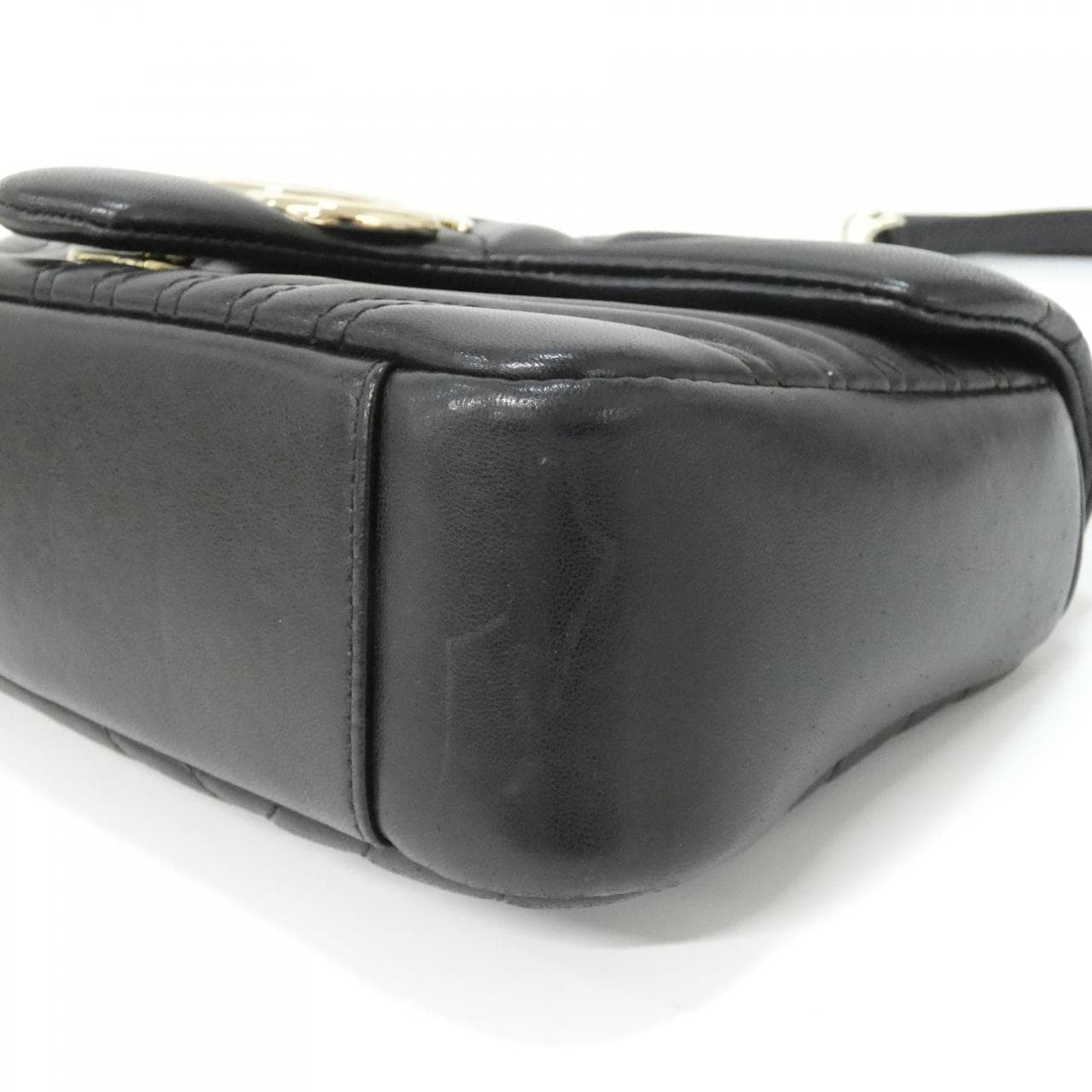 グッチ GG MARMONT 837267 AAE38 ショルダーバッグ