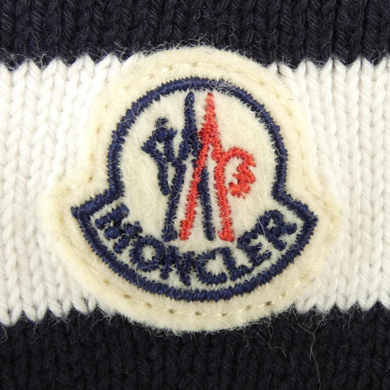 モンクレール MONCLER 10939B00016 ダウンジャケット
