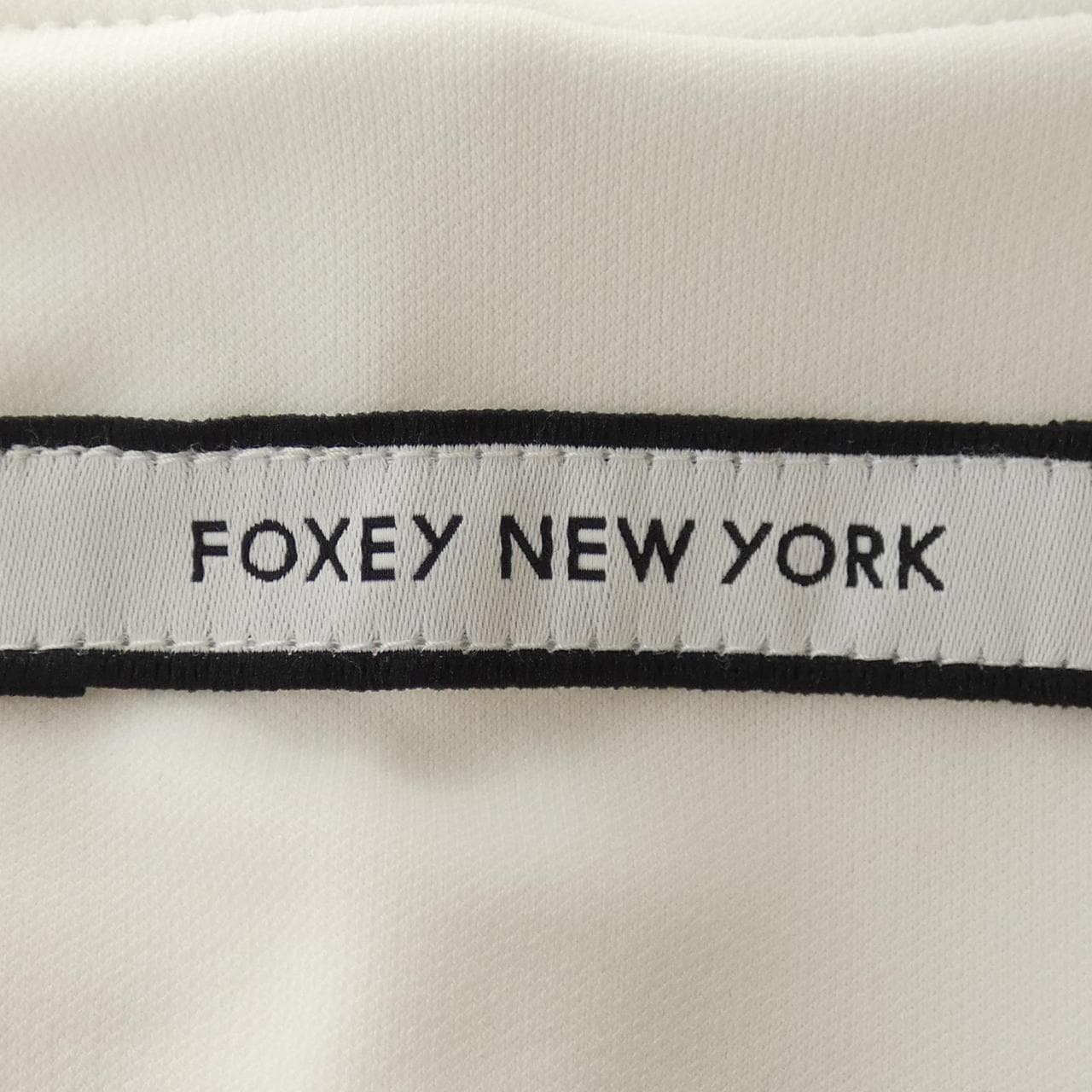 フォクシーニューヨーク FOXEY NEW YORK パーカー