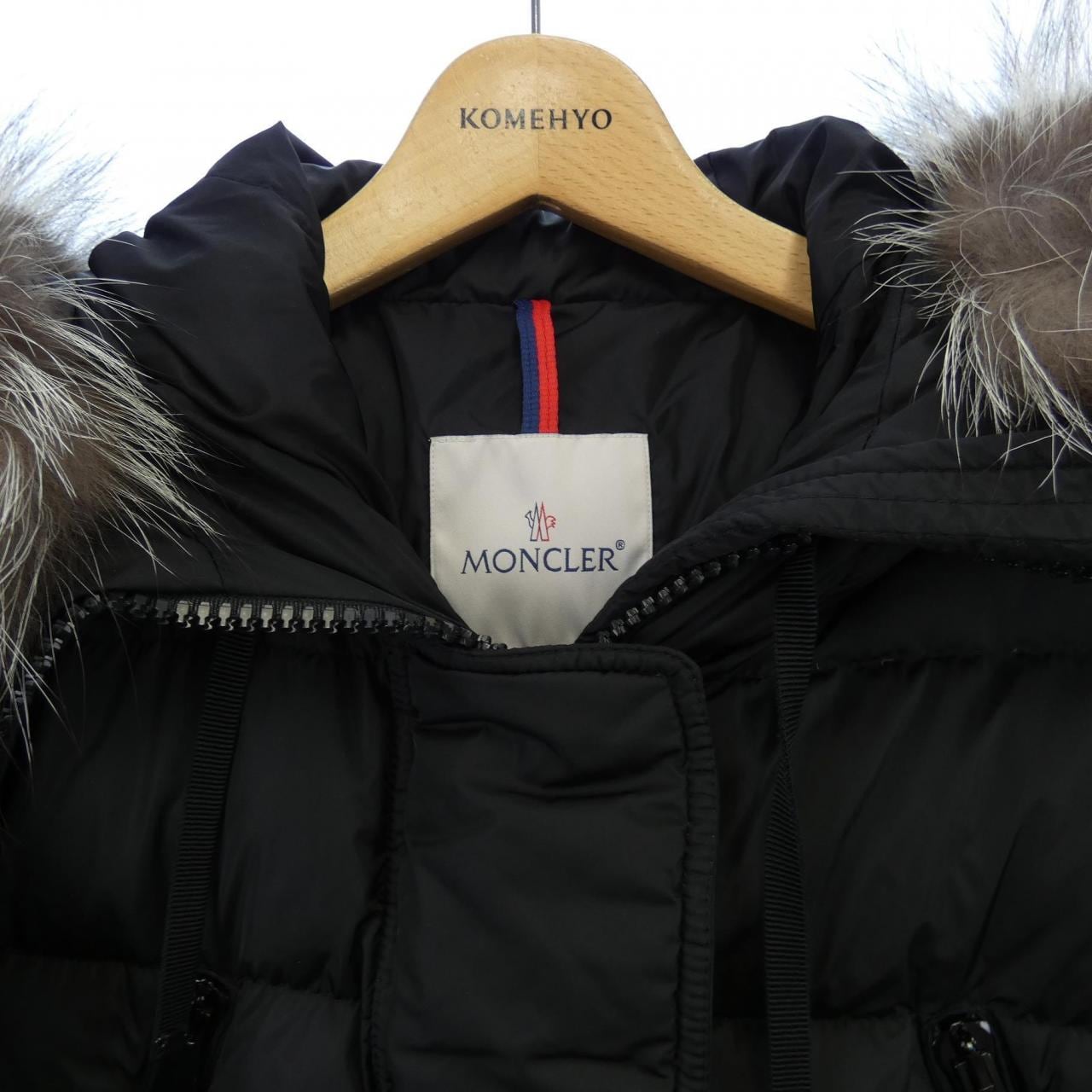 モンクレール MONCLER ダウンコート