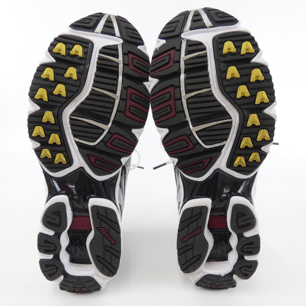 ミズノ MIZUNO スニーカー