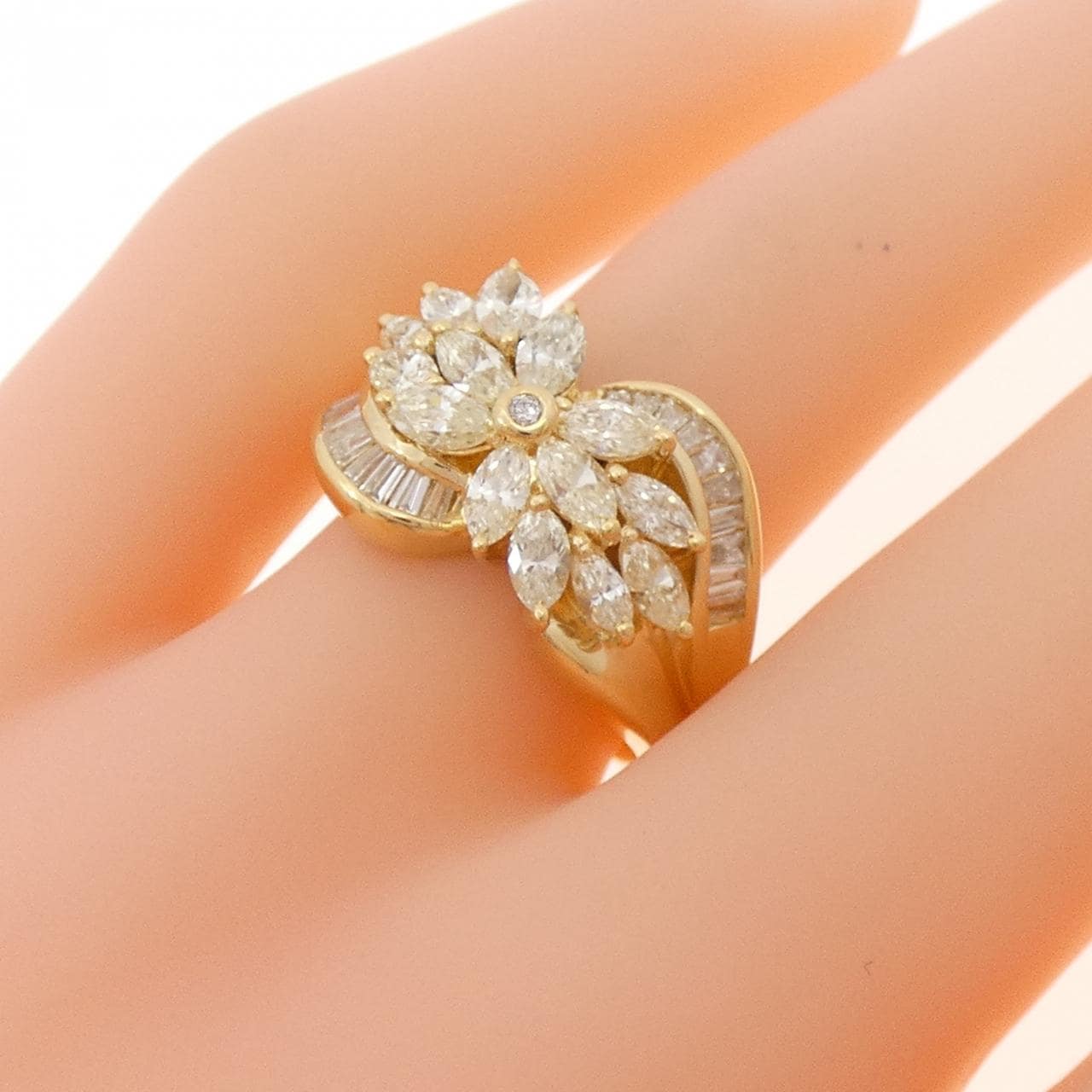 K18YG ダイヤモンド リング 1.65CT