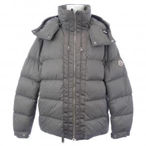 モンクレール MONCLER ダウンジャケット