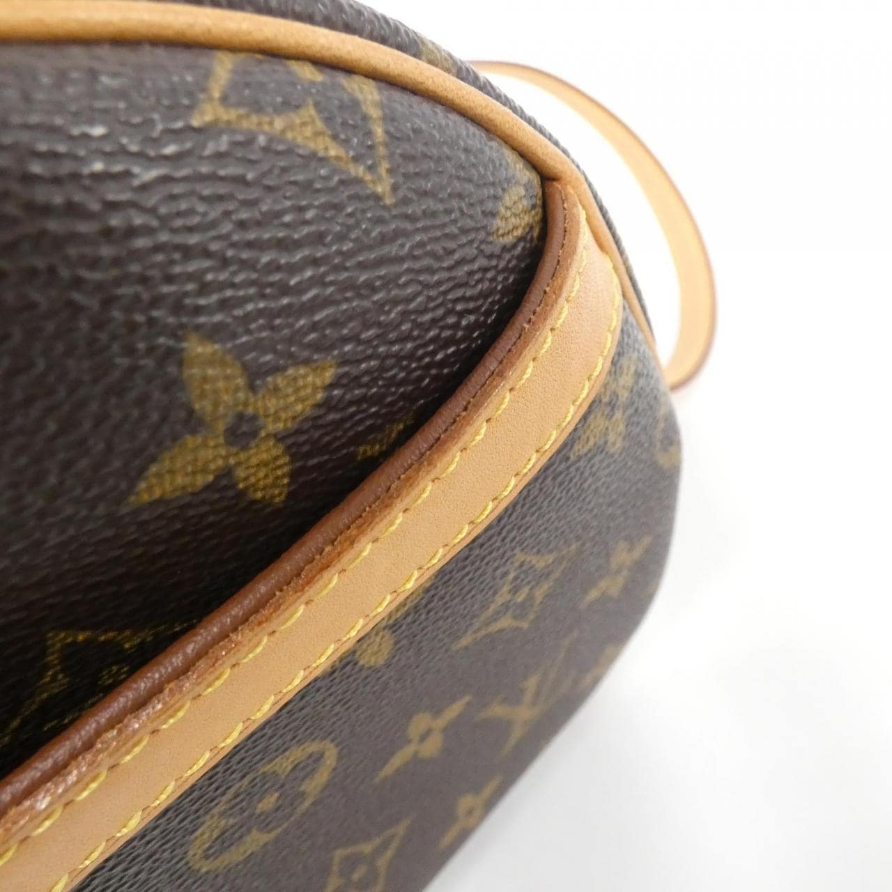 [vintage] LOUIS VUITTON Monogram Blois M51221 Shoulder Bag