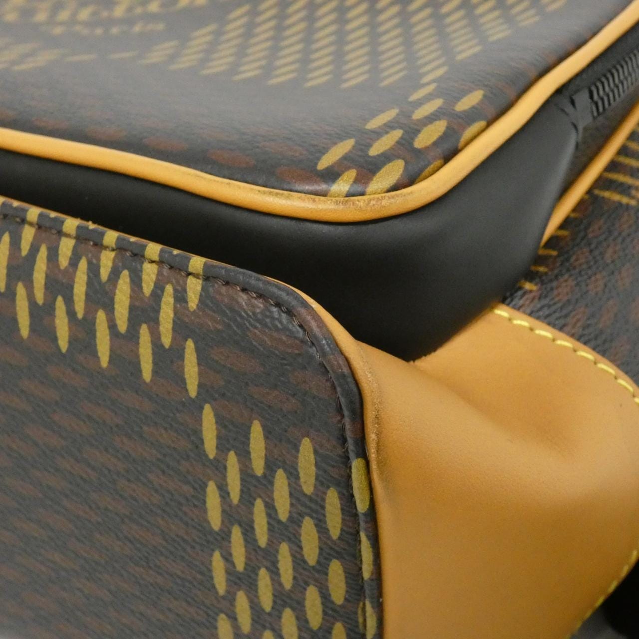 ルイヴィトン ダミエ ジャイアント(LVスクエアード) キャンパス バックパック N40380 リュックサック