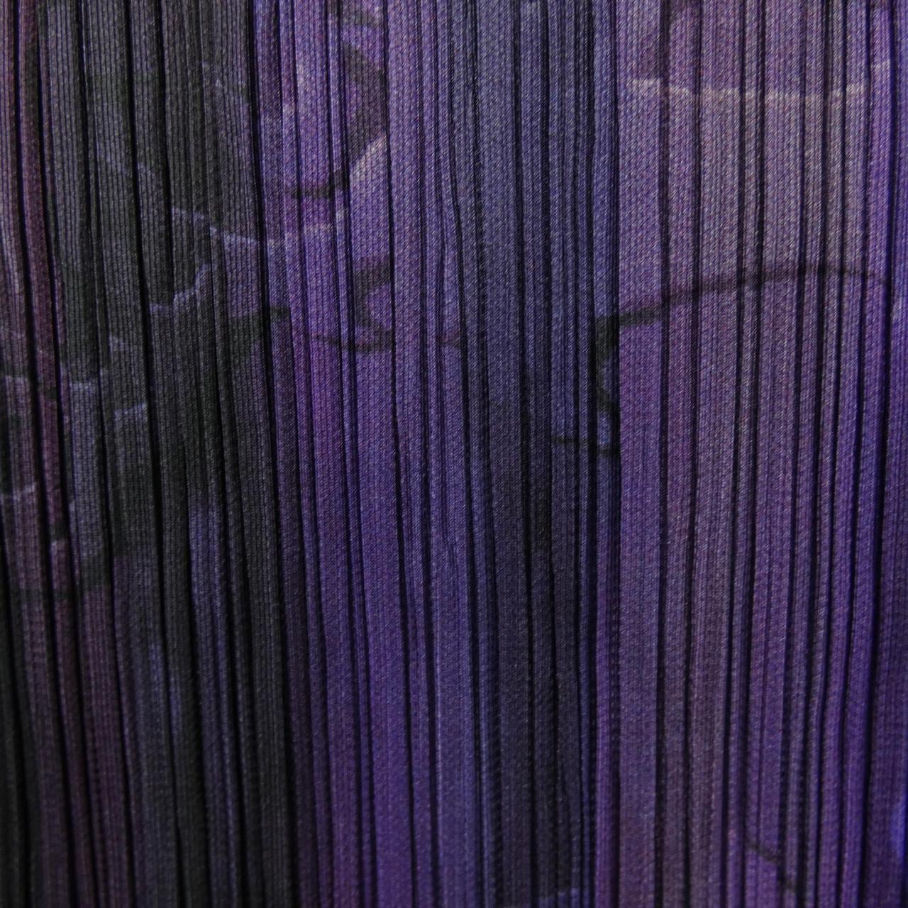 百褶PLEATS PLEASE裙子