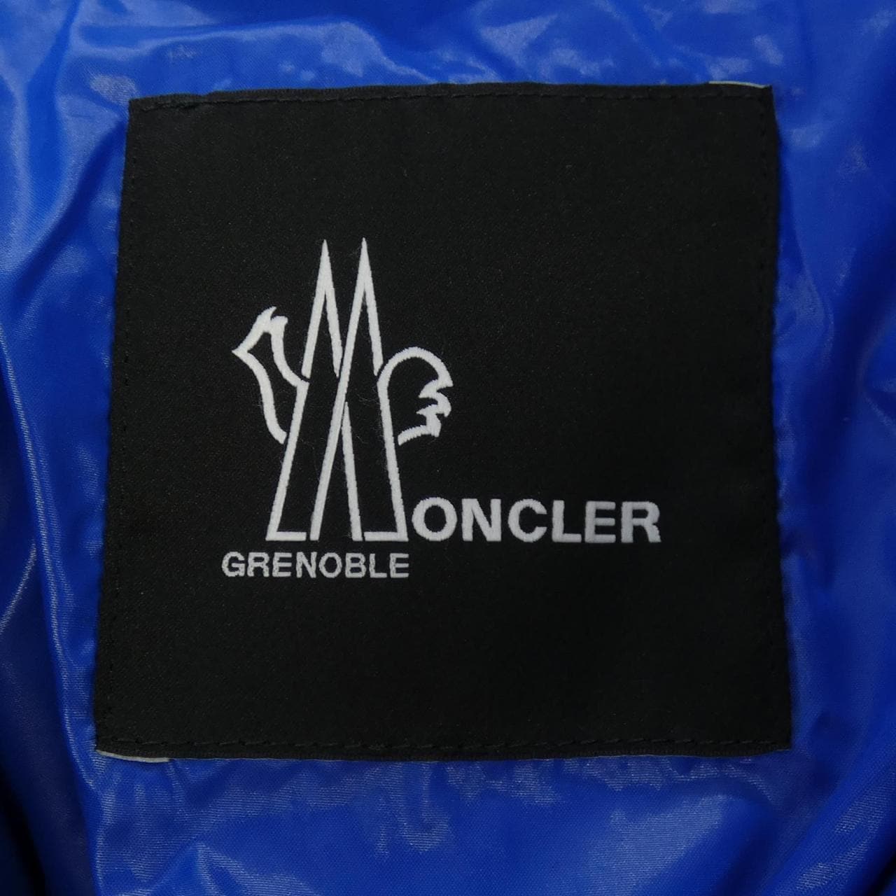 モンクレールグルノーブル MONCLER GRENOBLE ダウンジャケット