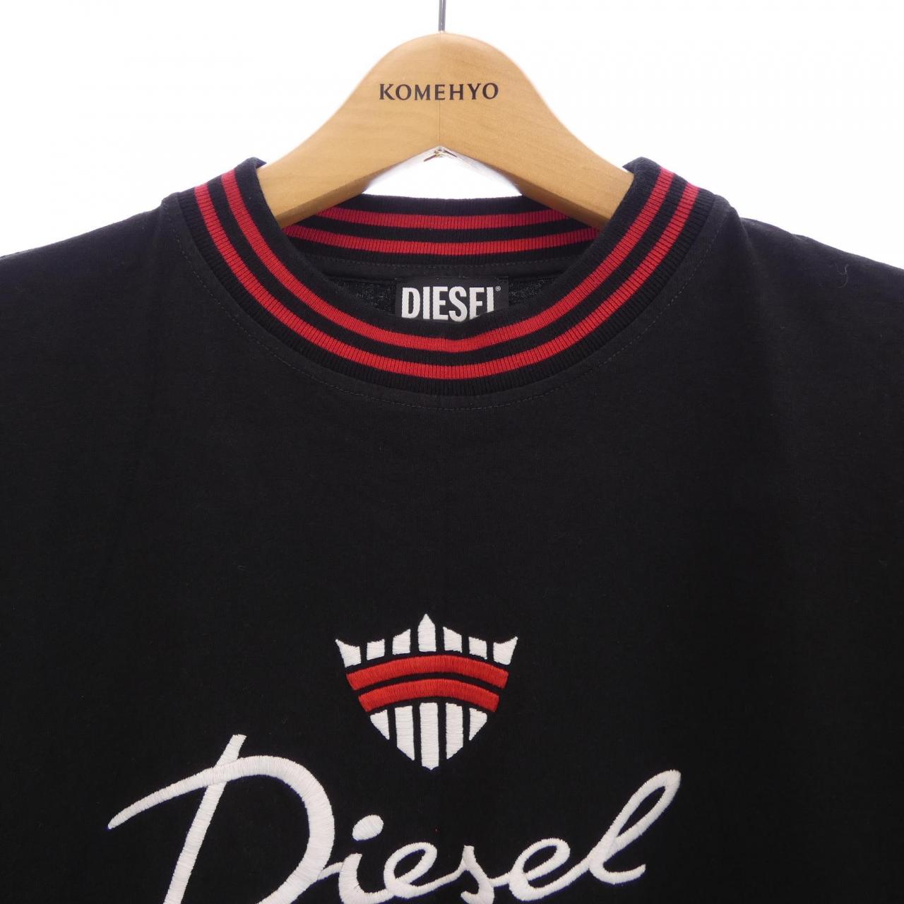 ディーゼル DIESEL Tシャツ