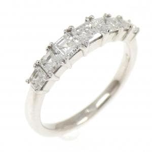 ジーエスティービー ダイヤモンド リング 0.75CT