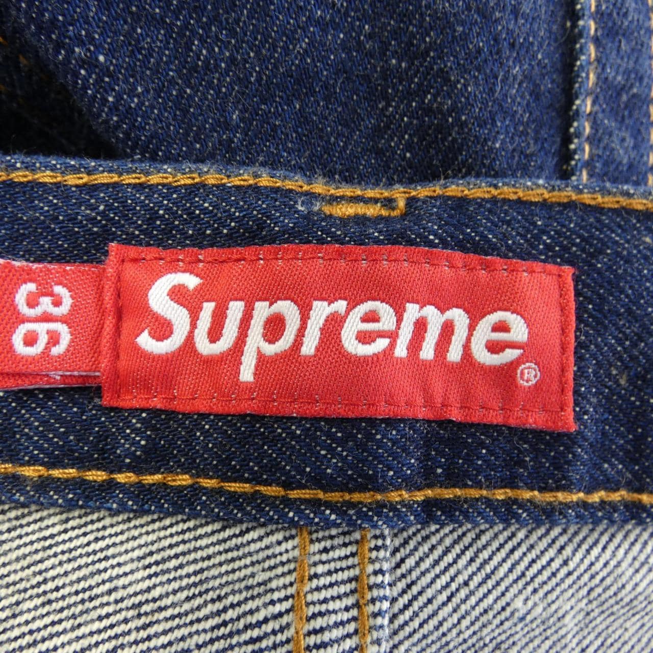 SUPREME牛仔裤