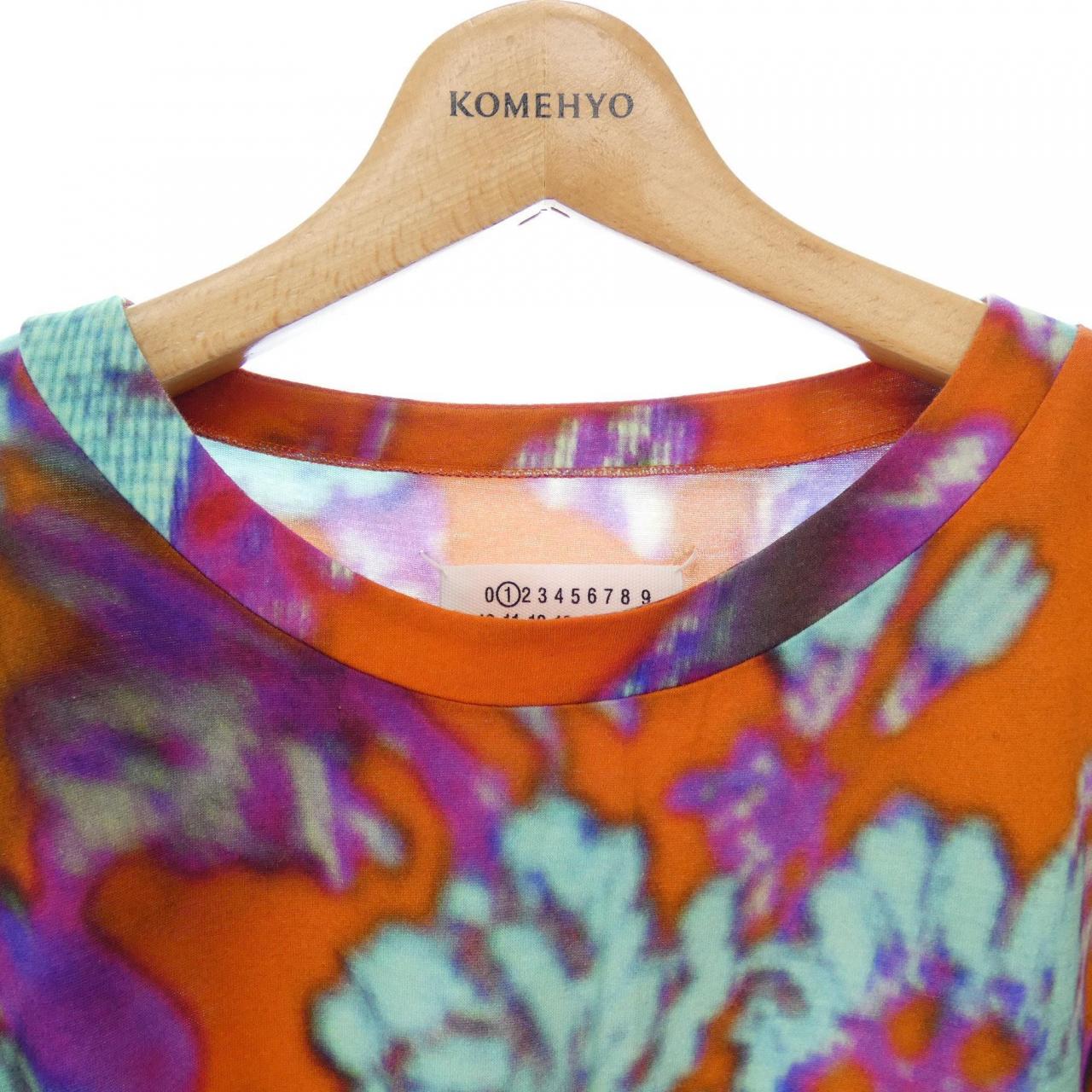 メゾンマルジェラ Maison Margiela Tシャツ