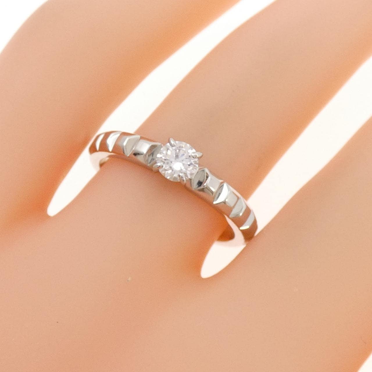 ブシュロン クル ド パリ リング 0.23CT D IF EXT