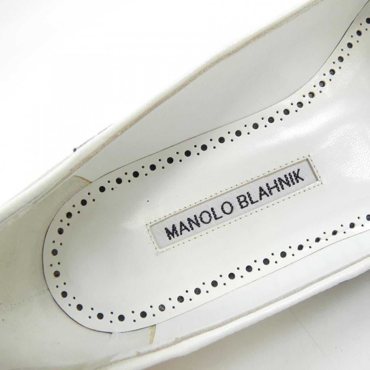 マノロブラニク MANOLO BLAHNIK フラットシューズ
