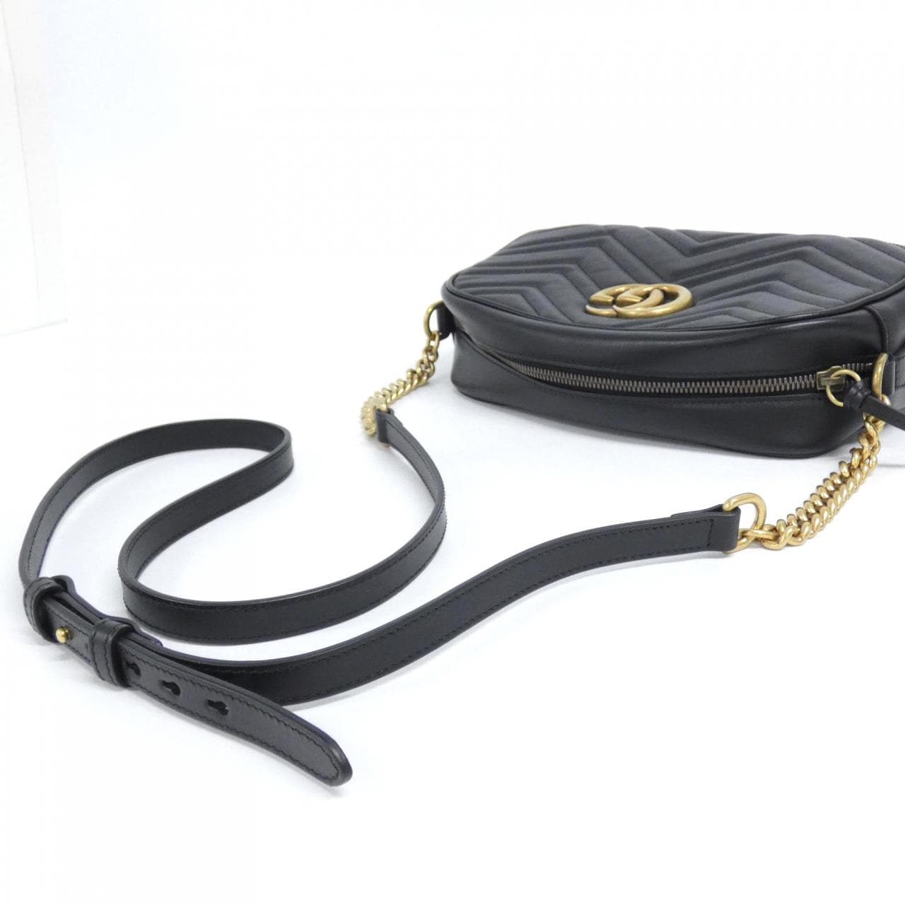グッチ GG MARMONT 447632 DTD1T ショルダーバッグ