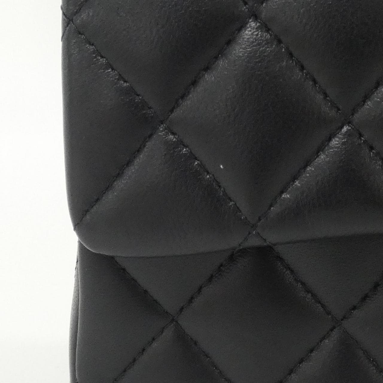 CHANEL AS2431 bag