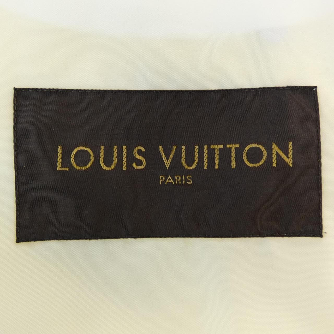 ルイヴィトン LOUIS VUITTON AMERICA'S CUP 2017 HBB95WA46 ブルゾン