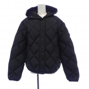 モンクレール MONCLER ダウンジャケット