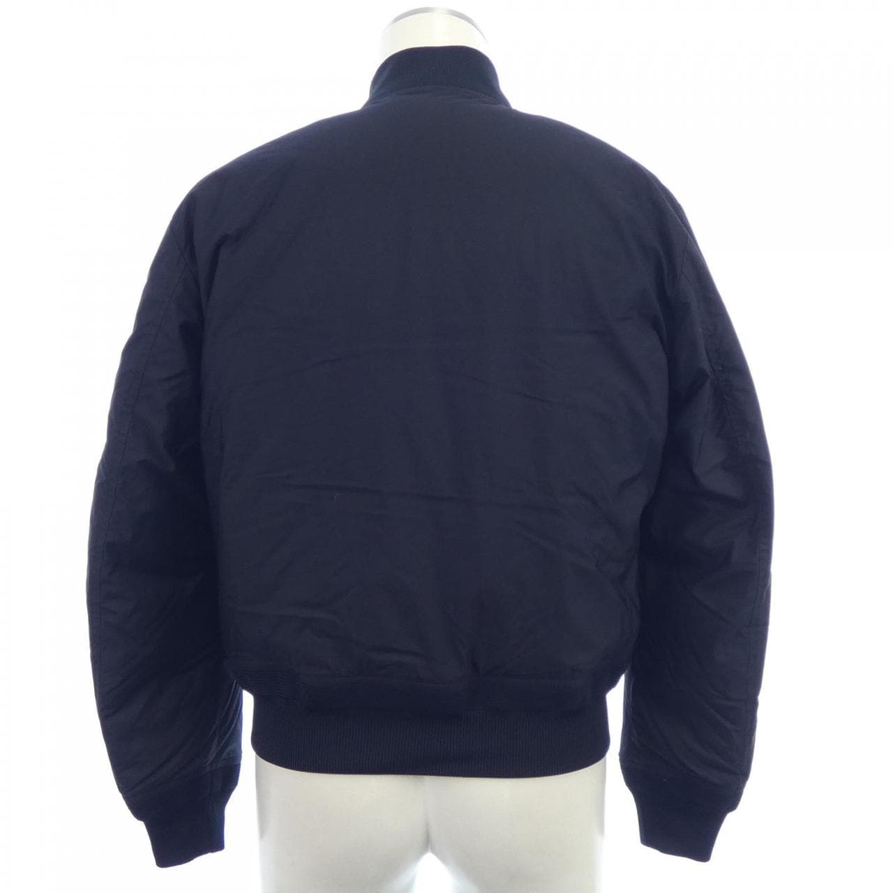 モンクレール MONCLER ダウンジャケット