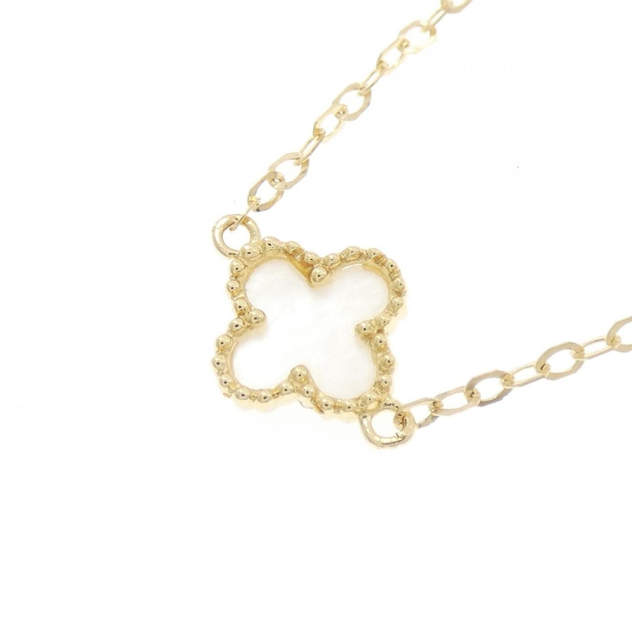 K18YG Flower Mother of Pearl Necklace